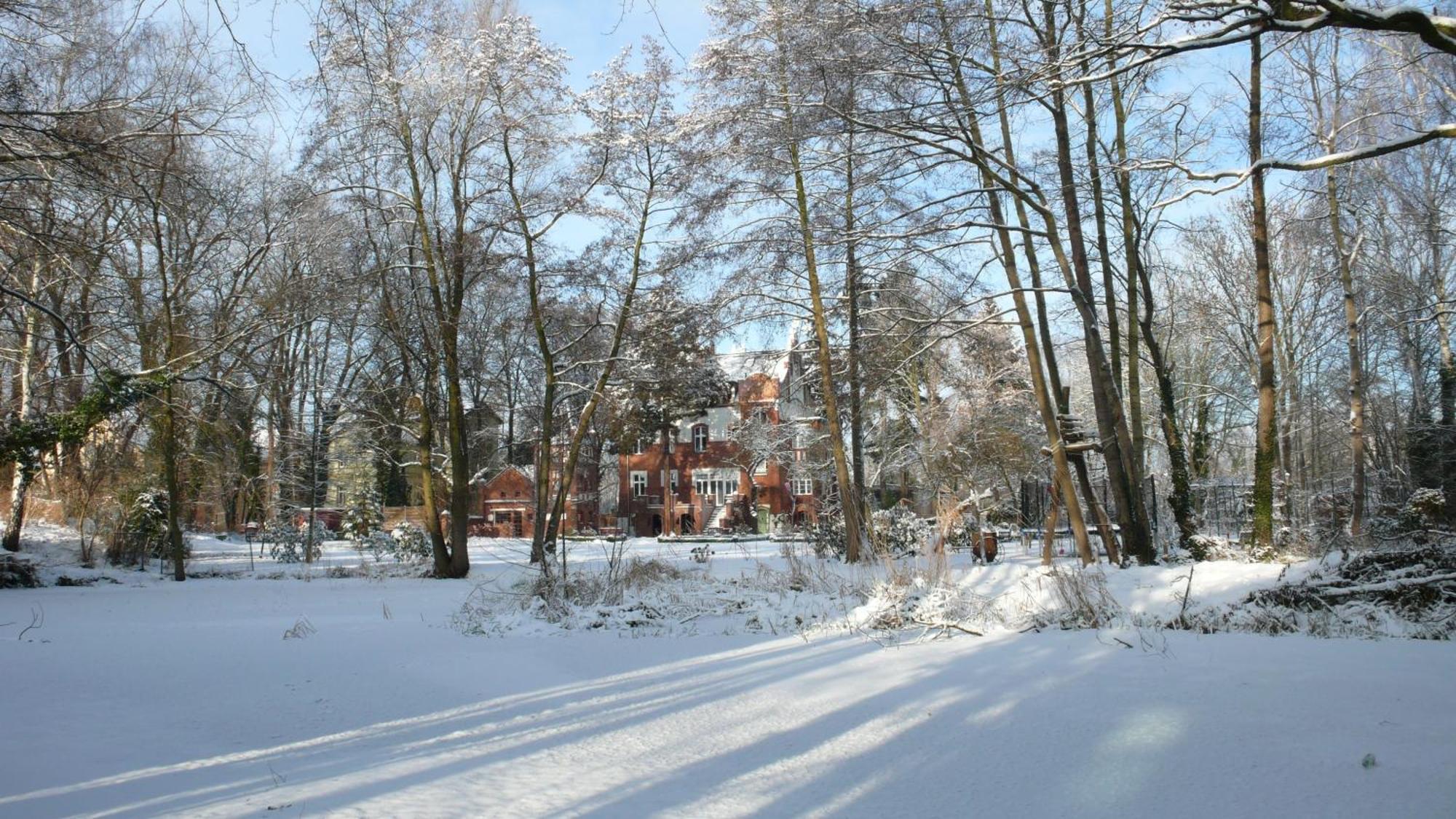 Pension Villa Fortuna Люббен Экстерьер фото