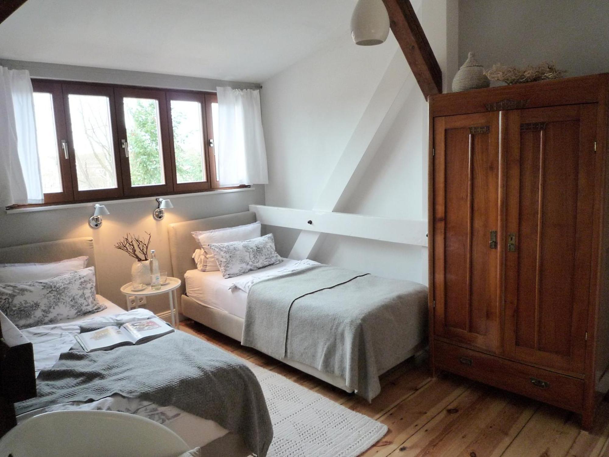 Pension Villa Fortuna Люббен Экстерьер фото